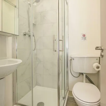 Apartment Single Modern Studio Dublin